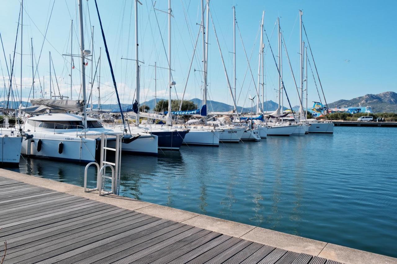 Marina Di Olbia Holiday Home Zewnętrze zdjęcie